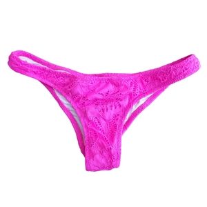 Victoria's Secret Bikini Bottoms
Scrunch Butt